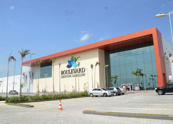 Feira de livros oferece obras a partir de R$ 5 no Boulevard 
