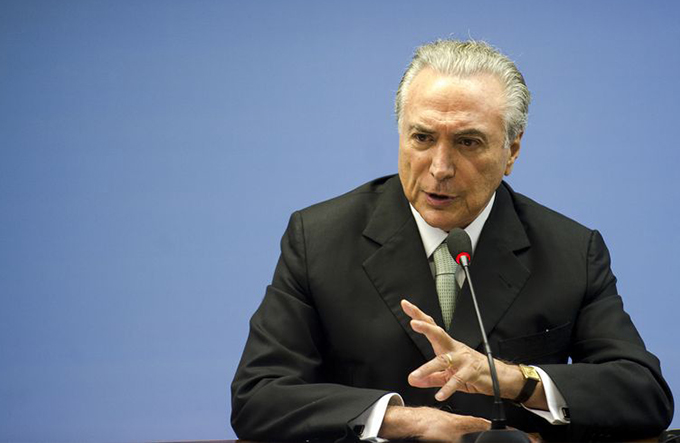 Temer prevê fim de deficit fiscal em até três anos