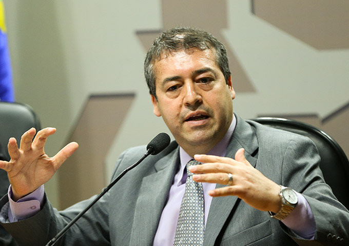 Propostas nas leis trabalhistas devem ser feitas só em 2017