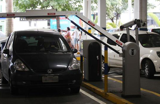 Shopping terá tarifa única aos fins de semana e feriados em estacionamento