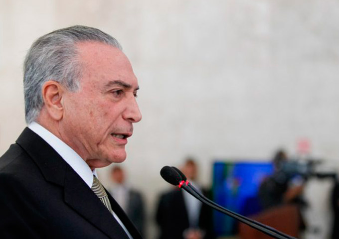 Temer deve ter um diplomata como porta-voz