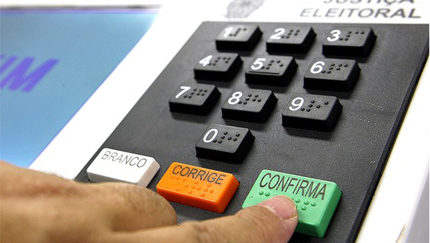 Verifique a situação do registro de seu candidato