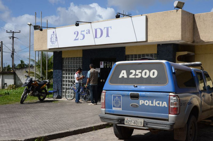 Adolescente de 15 anos é morto a facadas em Dias D'Ávila
