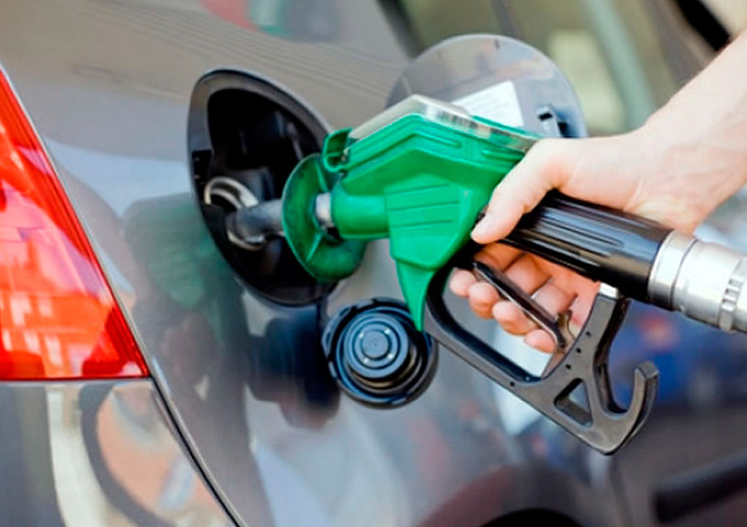 Petrobras estuda reduzir o preço da gasolina