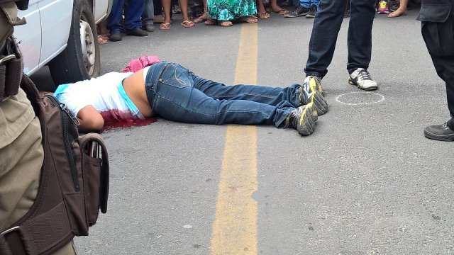 Motorista de van é assassinado durante discussão por dívida 