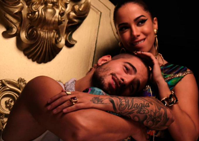 Anitta assina contrato com agência de Rihanna e Adele