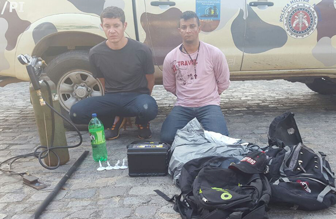 Polícia frustra tentativa de roubo a agência bancária do Santander