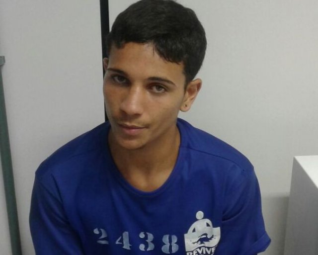 Detento mata companheiro de cela que assassinou a mãe dele
