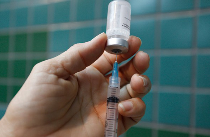 Ministério da Saúde anuncia vacinação contra HPV para meninos