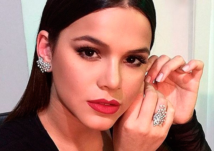 Bruna Marquezine nega receber R$ 50 mil por publipost