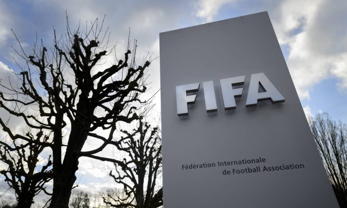 Fifa prepara mudanças e defende Copa do Mundo em vários países