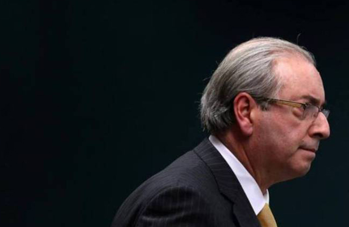 Cunha é preso em Brasília por decisão de Sérgio Moro
