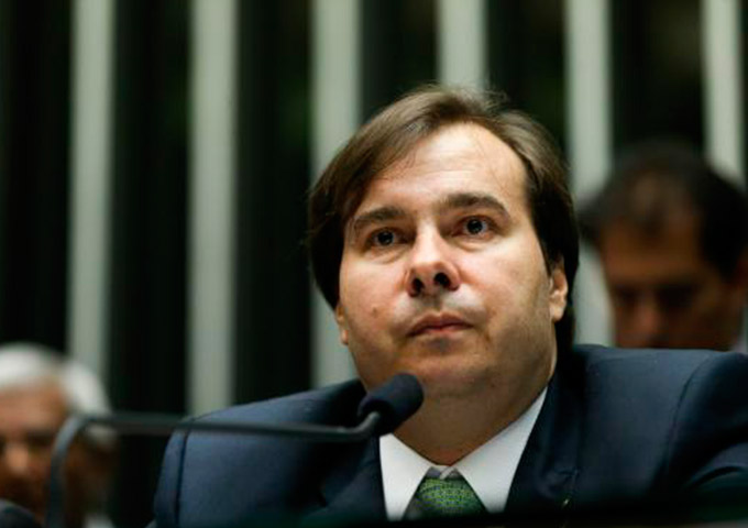 Maia diz que Projeto de Repatriação não voltou à pauta 