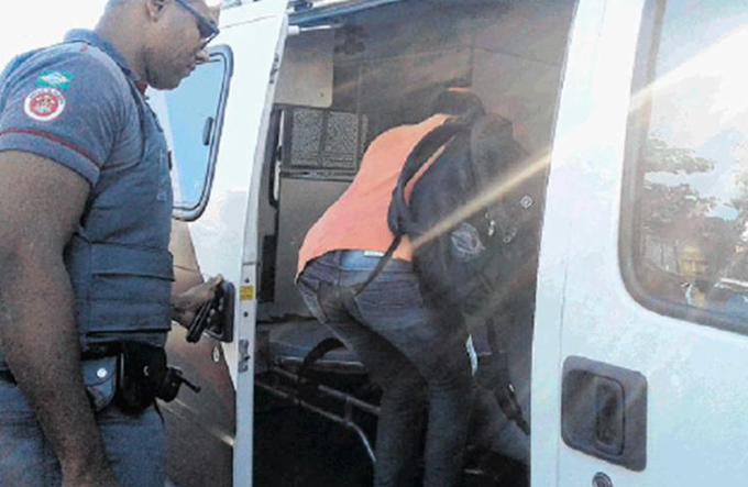 Polícia confirma o quarto caso de vítima atacada com seringa