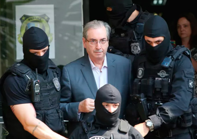 Eduardo Cunha fica isolado de presos 