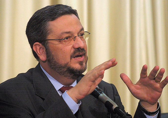PF pede indiciamento de Palocci e mais cinco pessoas