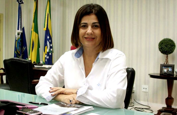 TRE cassa mandato da prefeita Rosinha Garotinho