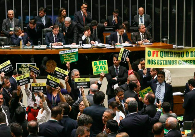 Governo espera manter margem de votos para aprovar PEC 241