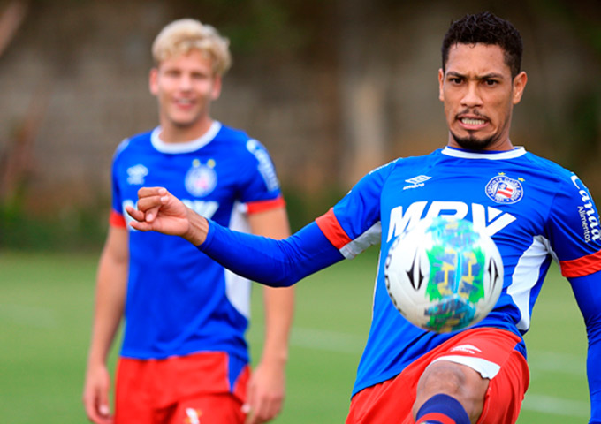 Positivo, Hernane prevê jogo bonito contra o Ceará na Fonte Nova