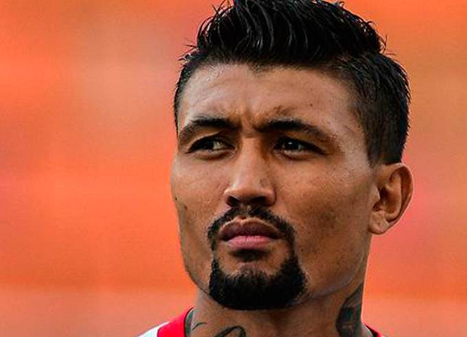 Mesmo machucado, Kieza vai jogar contra o Atlético-PR