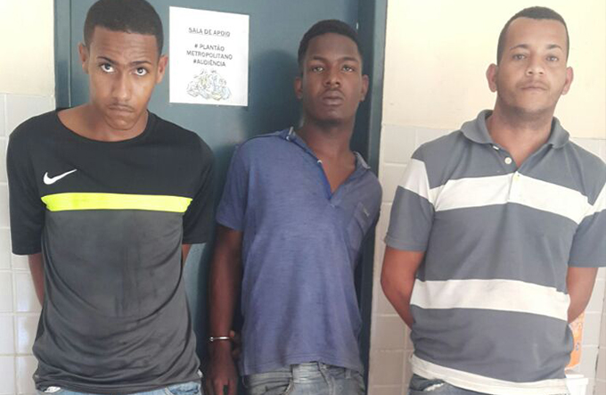 Polícia frusta assalto a ônibus entre Mata de São João e Pojuca