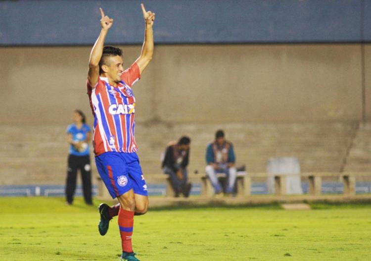 Bahia vence o Vila Nova fora de casa e aumenta chances de subir