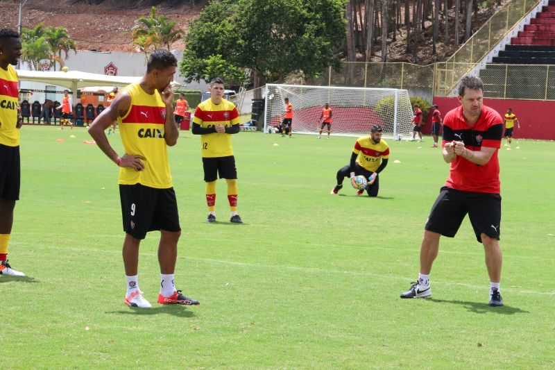 Vitória encerra preparação para encarar o Atlético-PR
