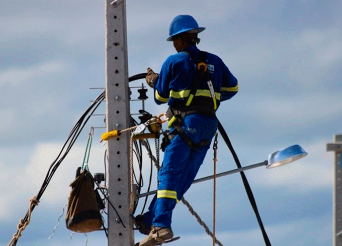 Coelba informa desligamento de energia nesta terça-feira 