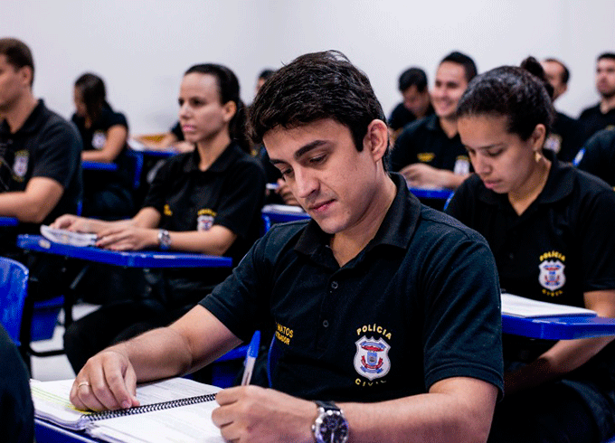 Mais de 60 aprovados no concurso da Polícia Civil são convocados