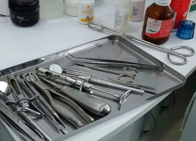 Falso dentista que atuava há 40 anos é preso durante atendimento