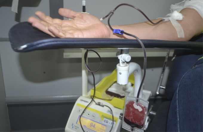 Hemoba convoca doadores de sangue com fator RH negativo