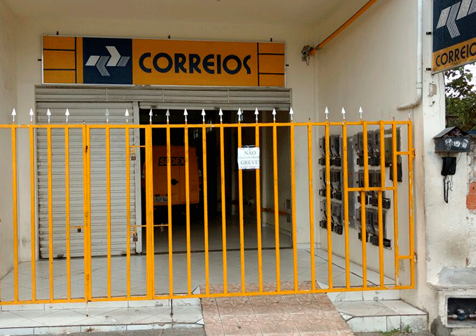 Trabalhadores dos Correios entram em greve por 24 horas