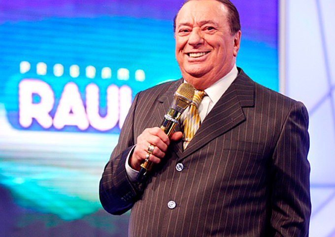 Raul Gil deixa SBT após seis anos na emissora