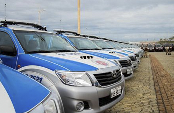 Polícia Militar de Dias d'Ávila recebe novas viaturas 