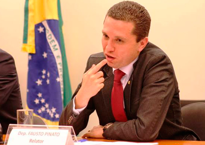 Deputados querem incluir crime de responsabilidade para juízes 