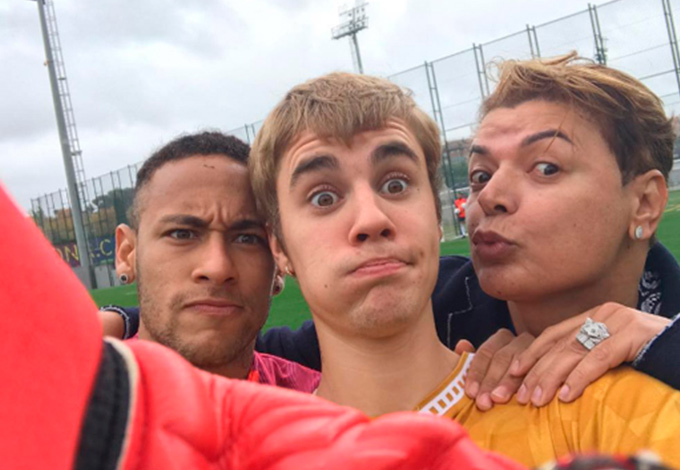 David Brazil tieta Neymar e Justin Bieber em Barcelona