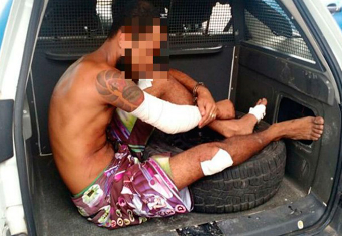 Jovem é preso após atropelar mulher com moto roubada 