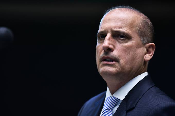 Relator enxuga texto das medidas contra a corrupção