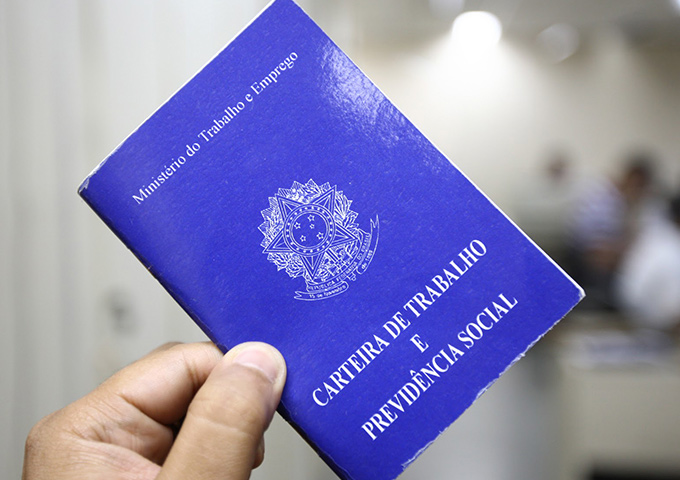 Pagamento da 1ª parcela do 13º deve ser feito até quarta