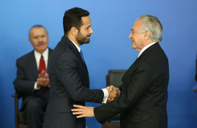 Ex-ministro entrega gravações de conversa com Temer ao STF
