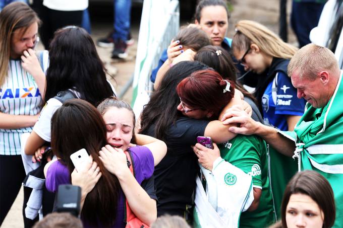 Atlético Nacional convoca torcida para homenagens em estádio
