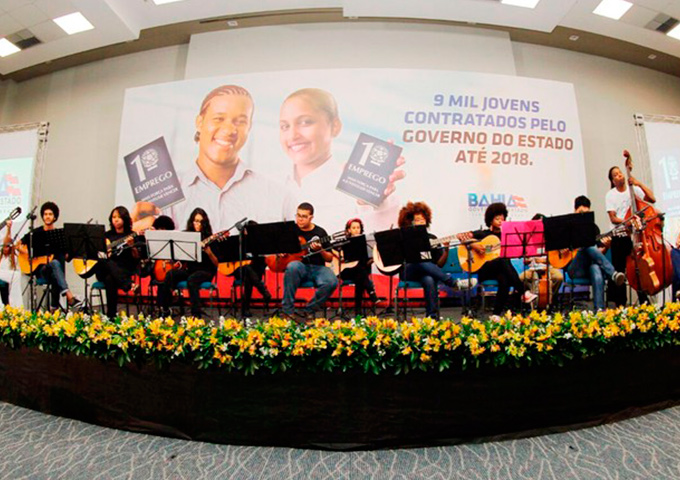 Programa Primeiro Emprego deve preencher 9 mil vagas até 2018