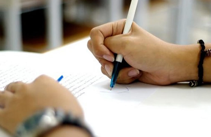 Enem não será cancelado, garante ministro da Educação