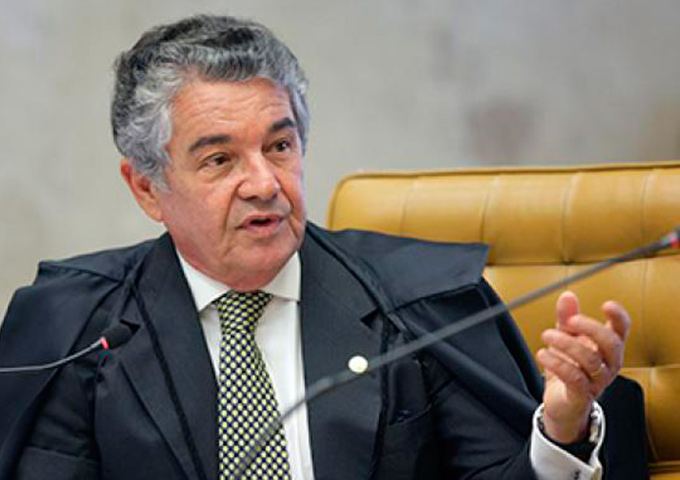 Ministro Marco Aurélio libera afastamento de Renan 