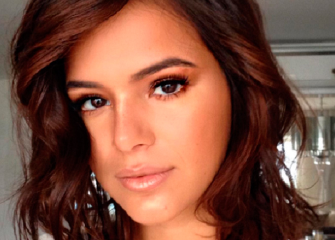 Cena de nudez de Marquezine faz sucesso nas redes sociais