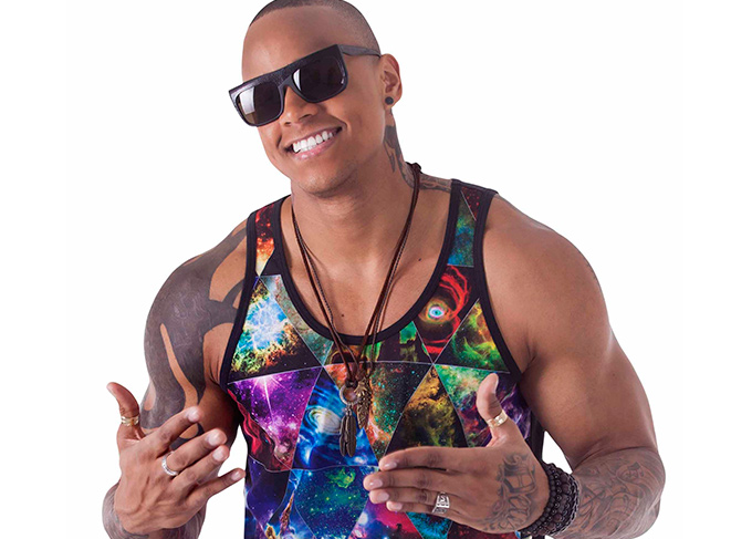 Começa venda de ingressos para ensaios de Léo Santana