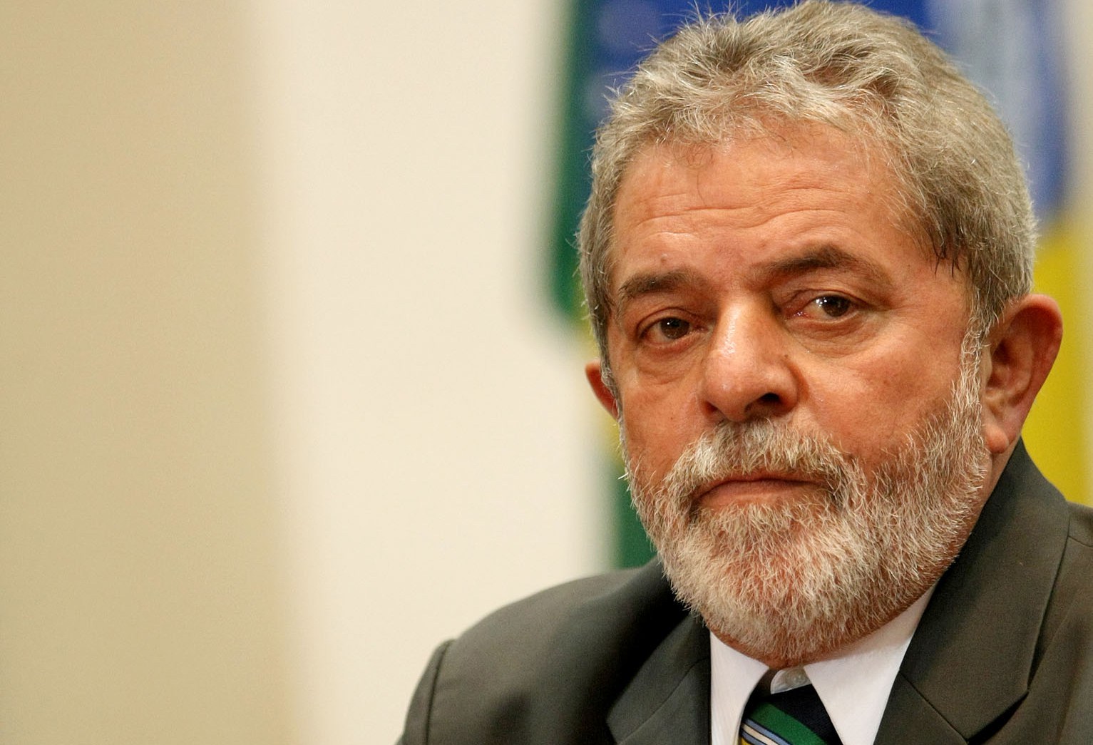 PT deve lançar Lula como candidato à Presidência em 2017