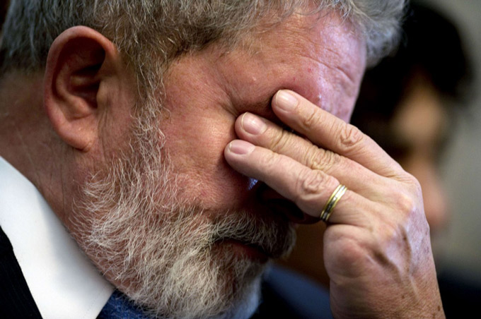 Vaquinha virtual em prol de Lula alcança apenas metade da meta