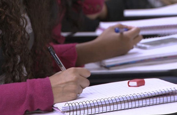Cerca de 50 mil contratos do Fies não foram renovados