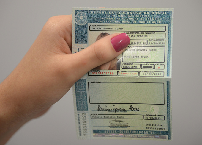 CNH ganha novos itens de segurança a partir de segunda (2)